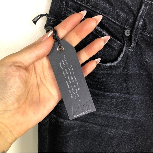 NWT RtA Road to Awe black flare jeans - Picture 4 of 12